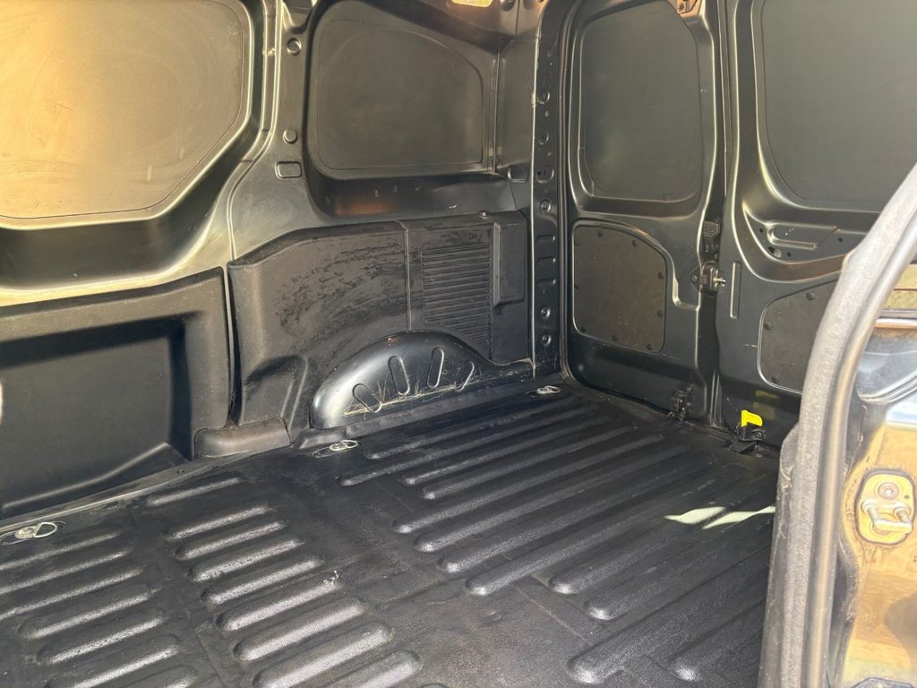 Used Citroen Berlingo 2013 for sale - 77836050: Photo 16