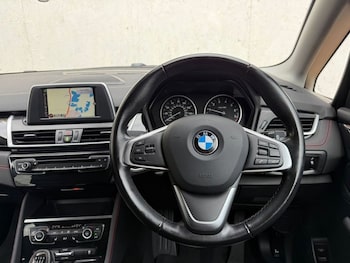 Used BMW 2 Series 2015 for sale - 77026877: Photo