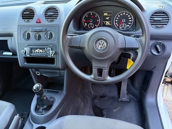 Used Volkswagen Caddy 2014 for sale - 78372900: Photo