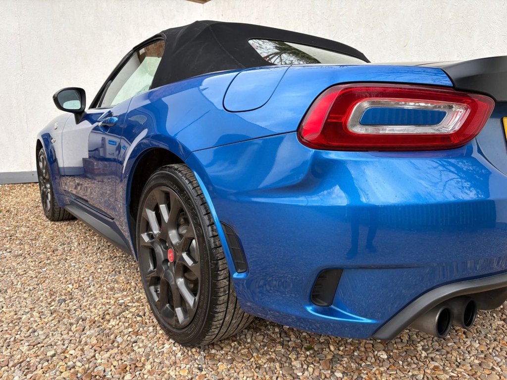 Used Abarth 124 Spider 2018 for sale - 78124609: Photo 19