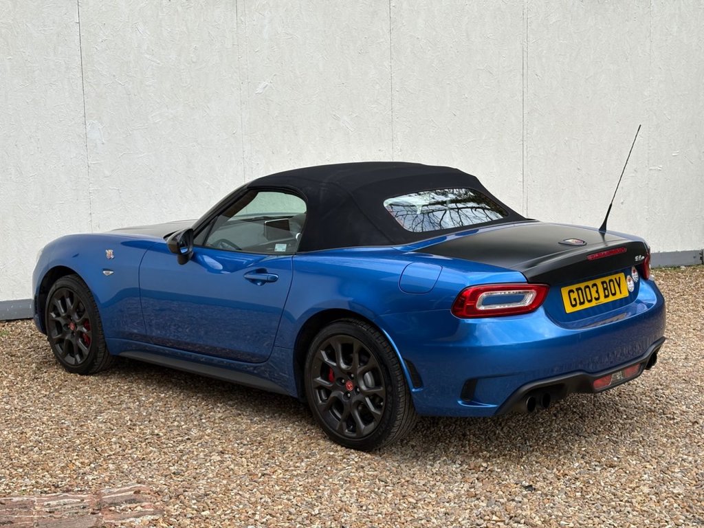 Used Abarth 124 Spider 2018 for sale - 78124609: Photo 35