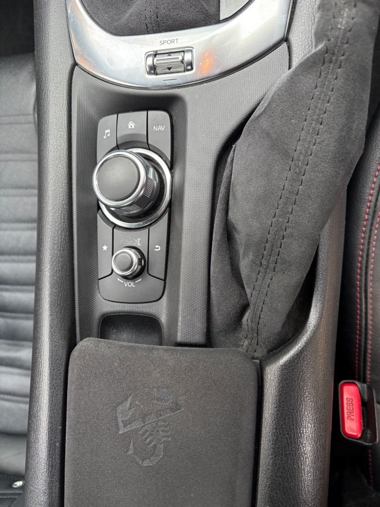 Used Abarth 124 Spider 2018 for sale - 78124609: Photo 7