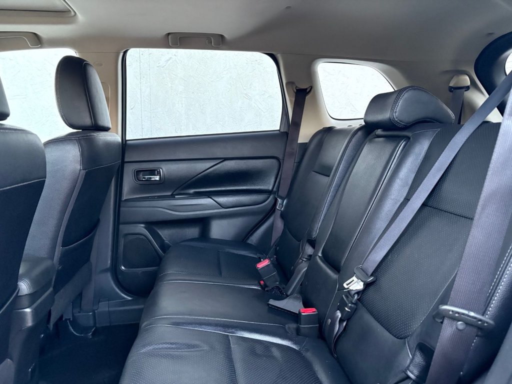 Used Mitsubishi Outlander 2016 for sale - 78167685: Photo 27