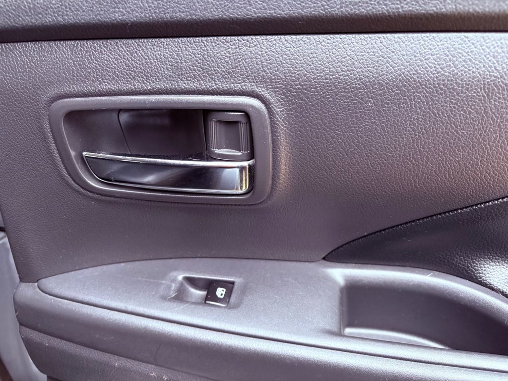 Used Mitsubishi Outlander 2016 for sale - 78167685: Photo 31