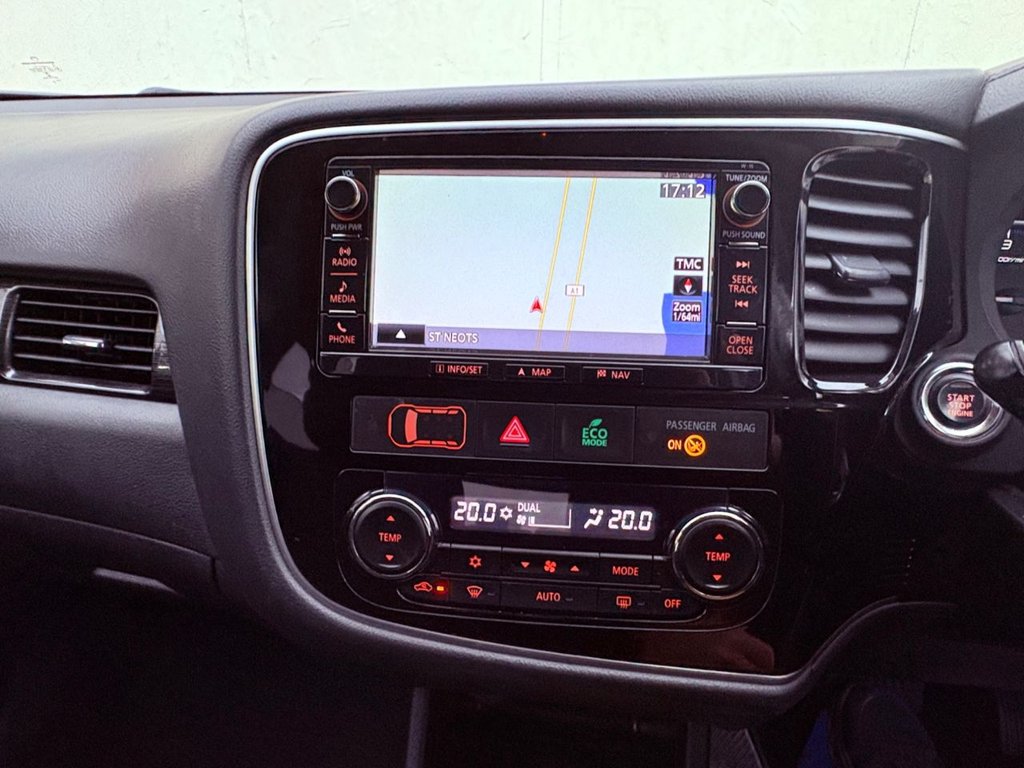 Used Mitsubishi Outlander 2016 for sale - 78167685: Photo 32