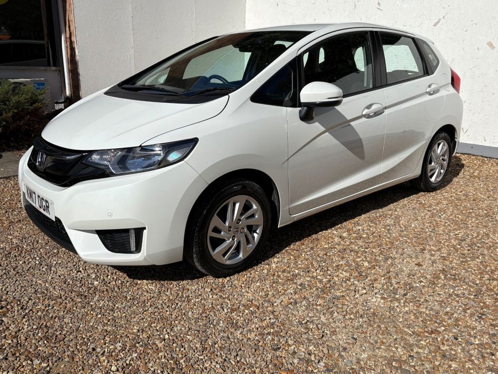 Used Honda Jazz 2017 for sale - 77027081: Photo 24