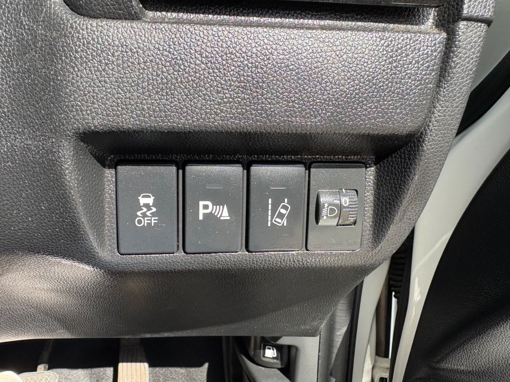 Used Honda Jazz 2017 for sale - 77027081: Photo 39