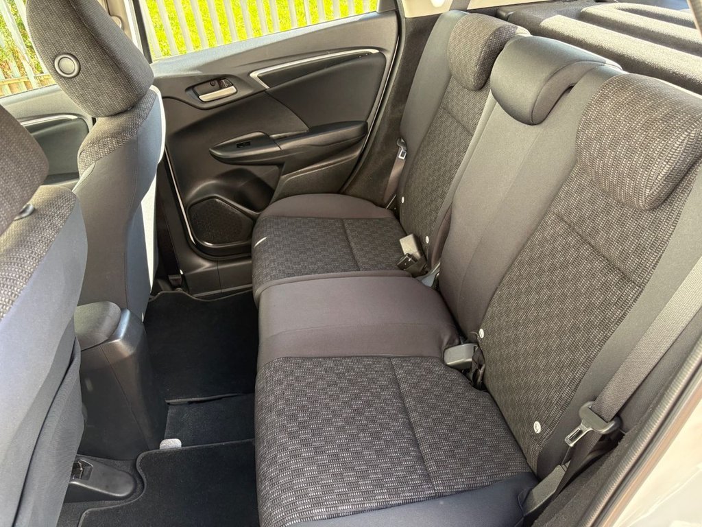 Used Honda Jazz 2017 for sale - 77027081: Photo 41