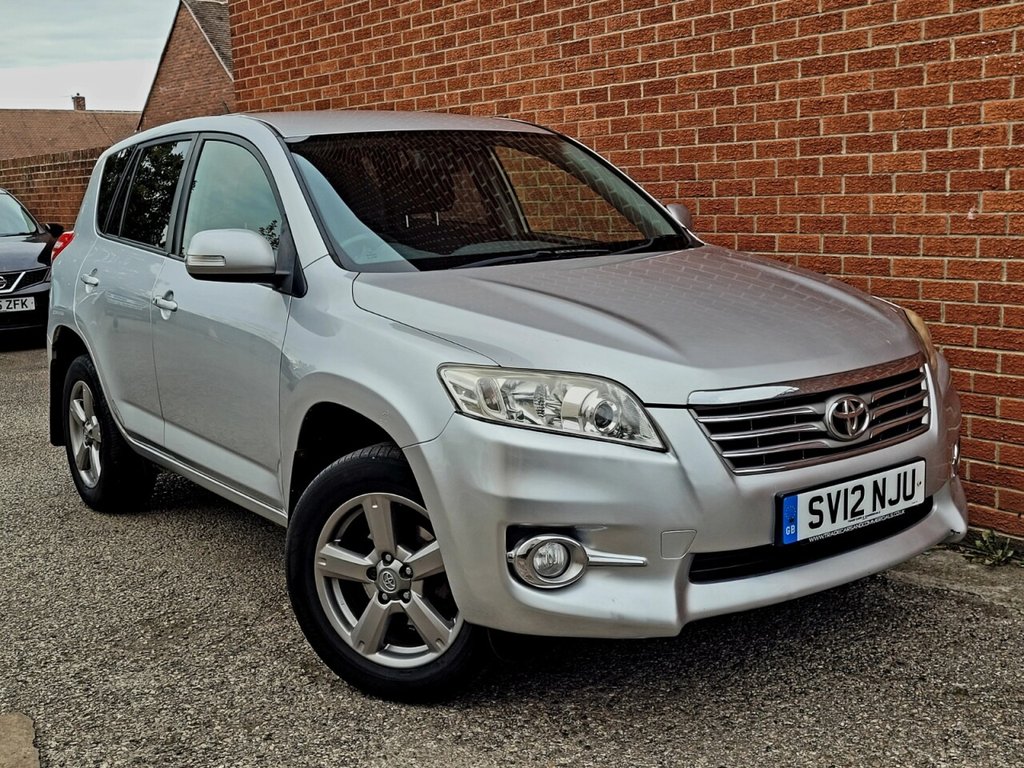 Used Toyota RAV4 2012 for sale - 76173139: Photo 11