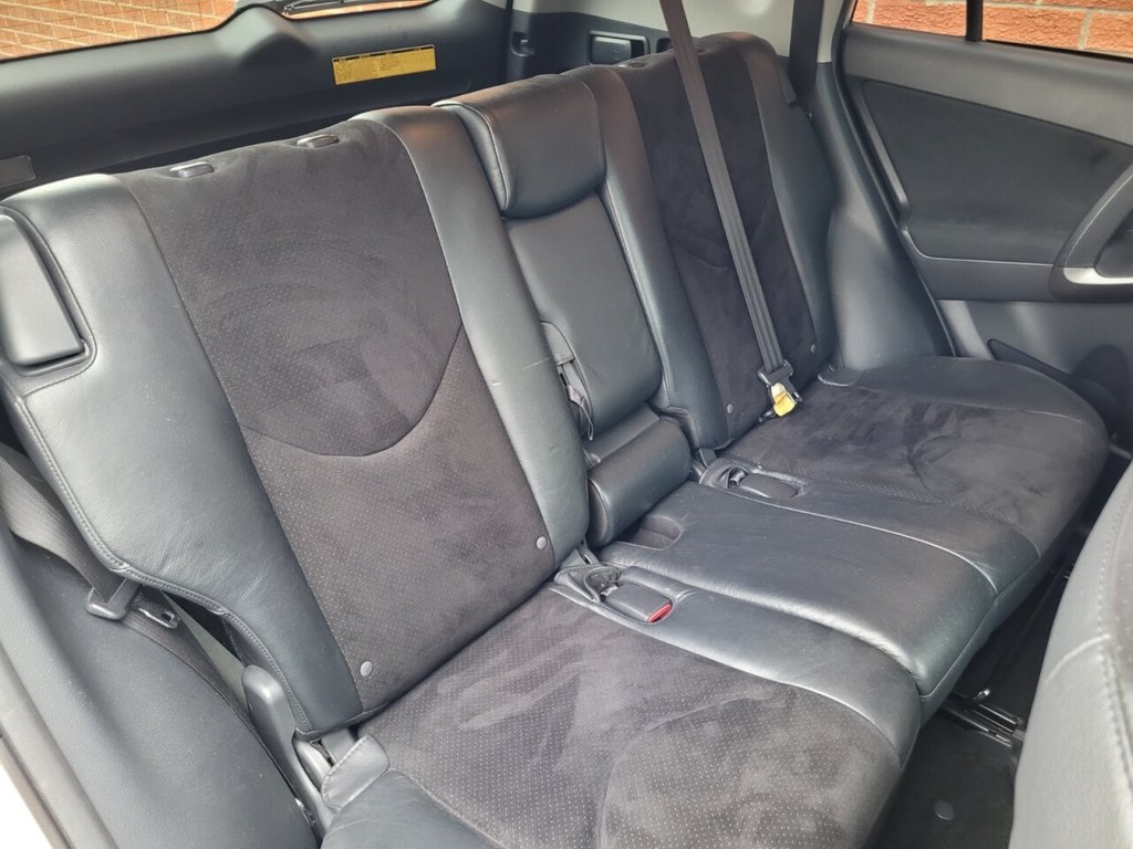 Used Toyota RAV4 2012 for sale - 76173139: Photo 14