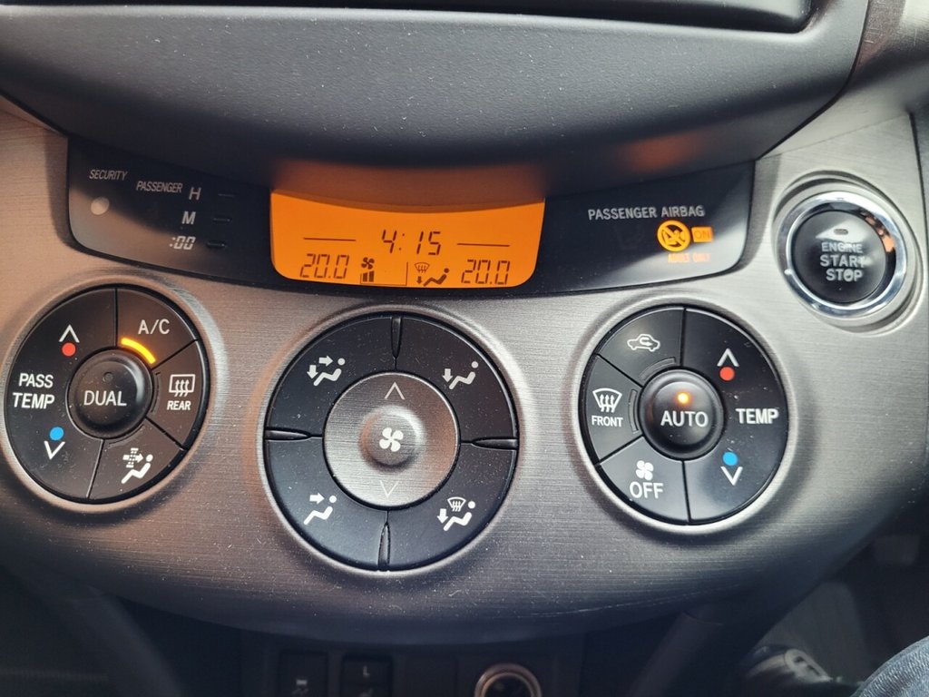 Used Toyota RAV4 2012 for sale - 76173139: Photo 30