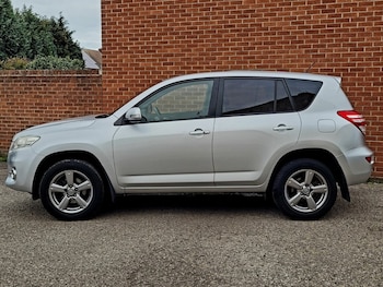 Used Toyota RAV4 2012 for sale - 76173139: Photo 3