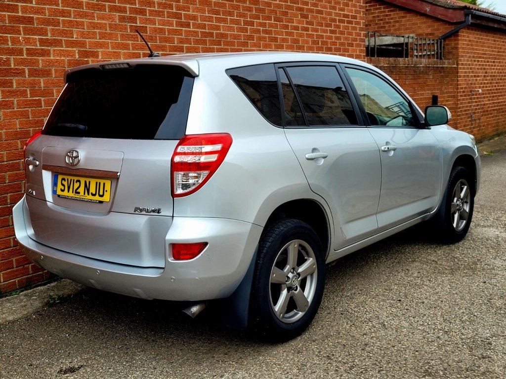 Used Toyota RAV4 2012 for sale - 76173139: Photo 7