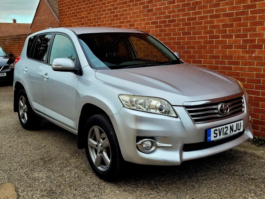 Used Toyota RAV4 2012 for sale - 76173139: Photo 9