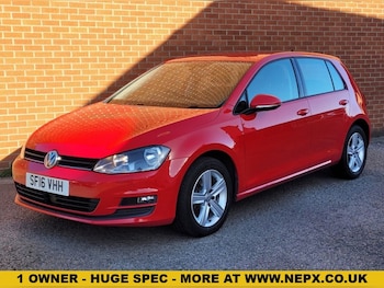 Used Volkswagen Golf 2016 for sale - 76081099: Photo