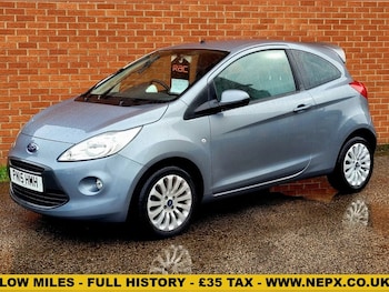 2015 (15) - 1.2 Zetec Hatchback 3dr Petrol Manual Euro 5 (s/s) (69 ps)