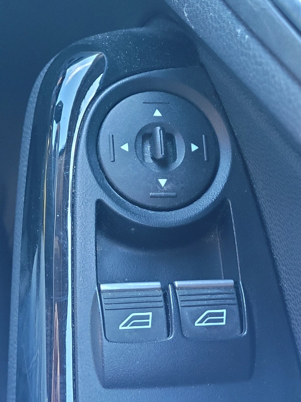 Vehicle 33