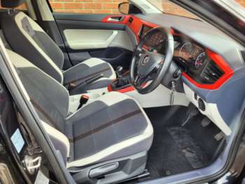Used Volkswagen Polo 2019 for sale - 74806871: Photo