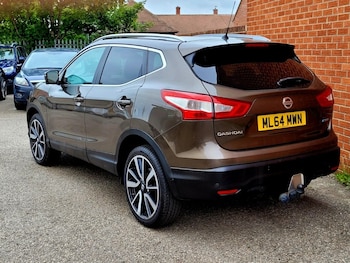 Used Nissan Qashqai 2014 for sale - 75320627: Photo