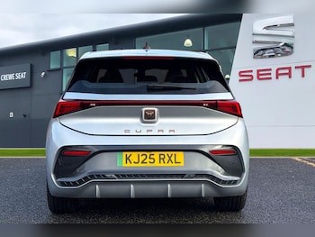 Used Cupra Born 2025 for sale - 77382540: Photo