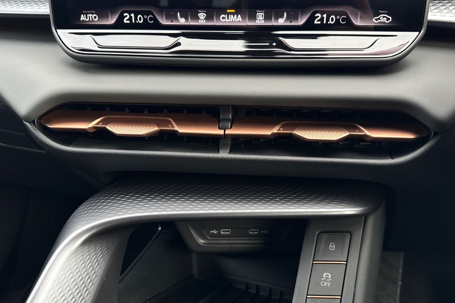 Used Cupra Terramar 2025 for sale - 77758405: Photo 22