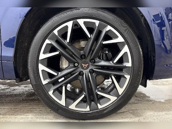 Used Cupra Terramar 2025 for sale - 77199618: Photo