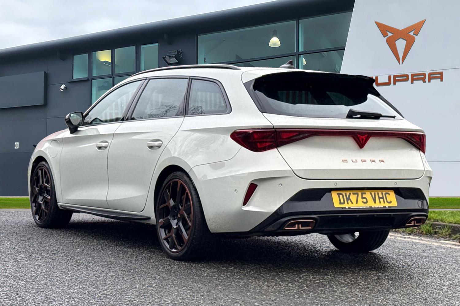 Used Cupra Leon 2025 for sale - 77340932: Photo 2