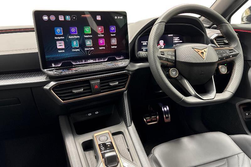 Used Cupra Formentor 2025 for sale - 76480941: Photo 2