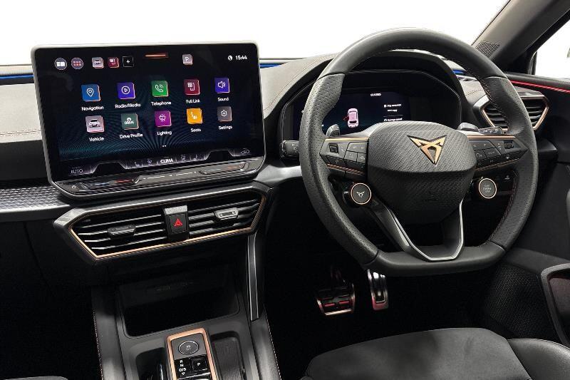 Used Cupra Leon 2025 for sale - 76495018: Photo 2