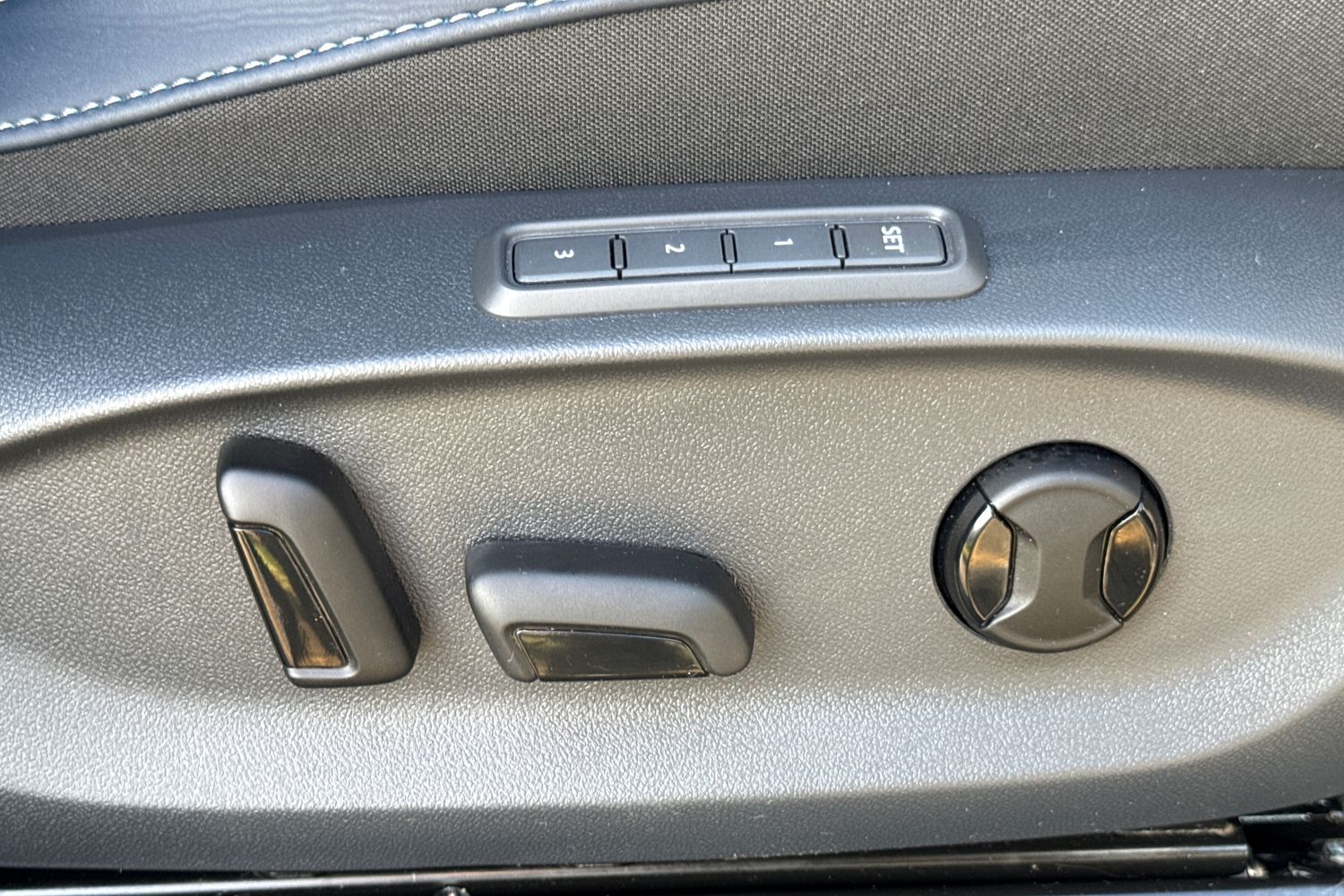 Vehicle 33