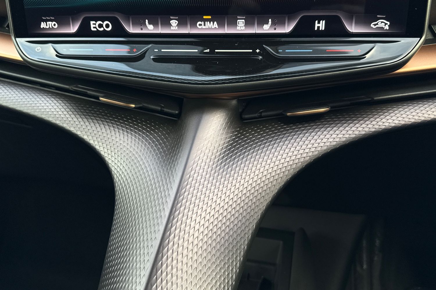 Used Cupra Tavascan 2025 for sale - 77161445: Photo 22