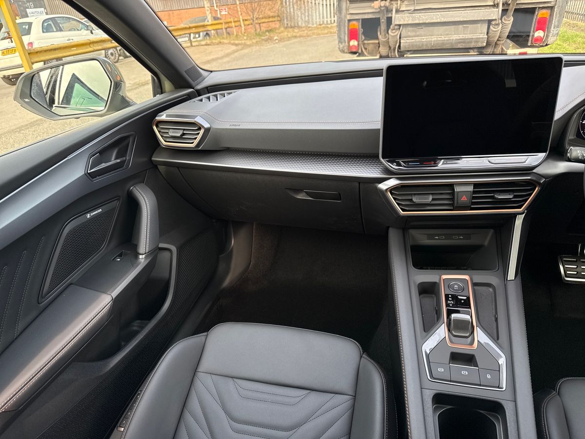 Used Cupra Leon 2025 for sale - 76949630: Photo 14