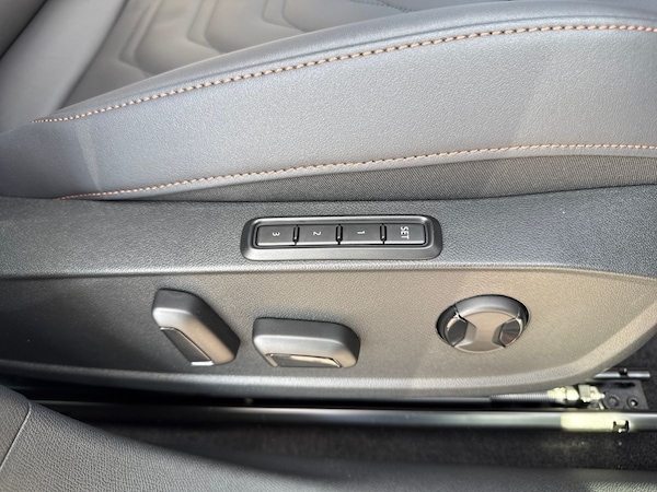 Used Cupra Leon 2025 for sale - 74315244: Photo 32