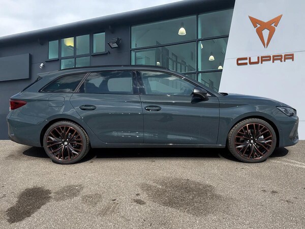 Used Cupra Leon 2025 for sale - 74315244: Photo 3