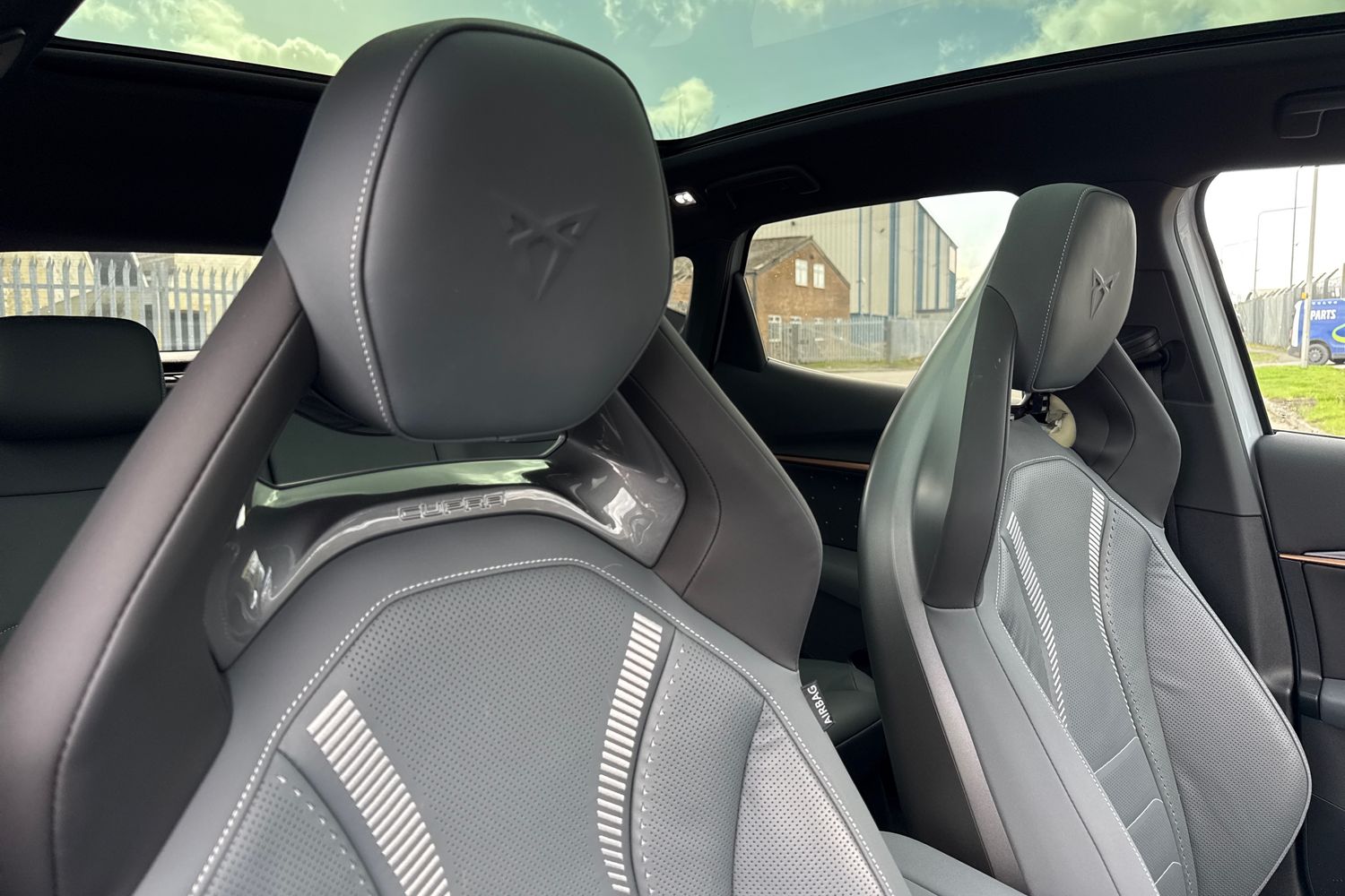 Used Cupra Tavascan 2025 for sale - 78065192: Photo 23