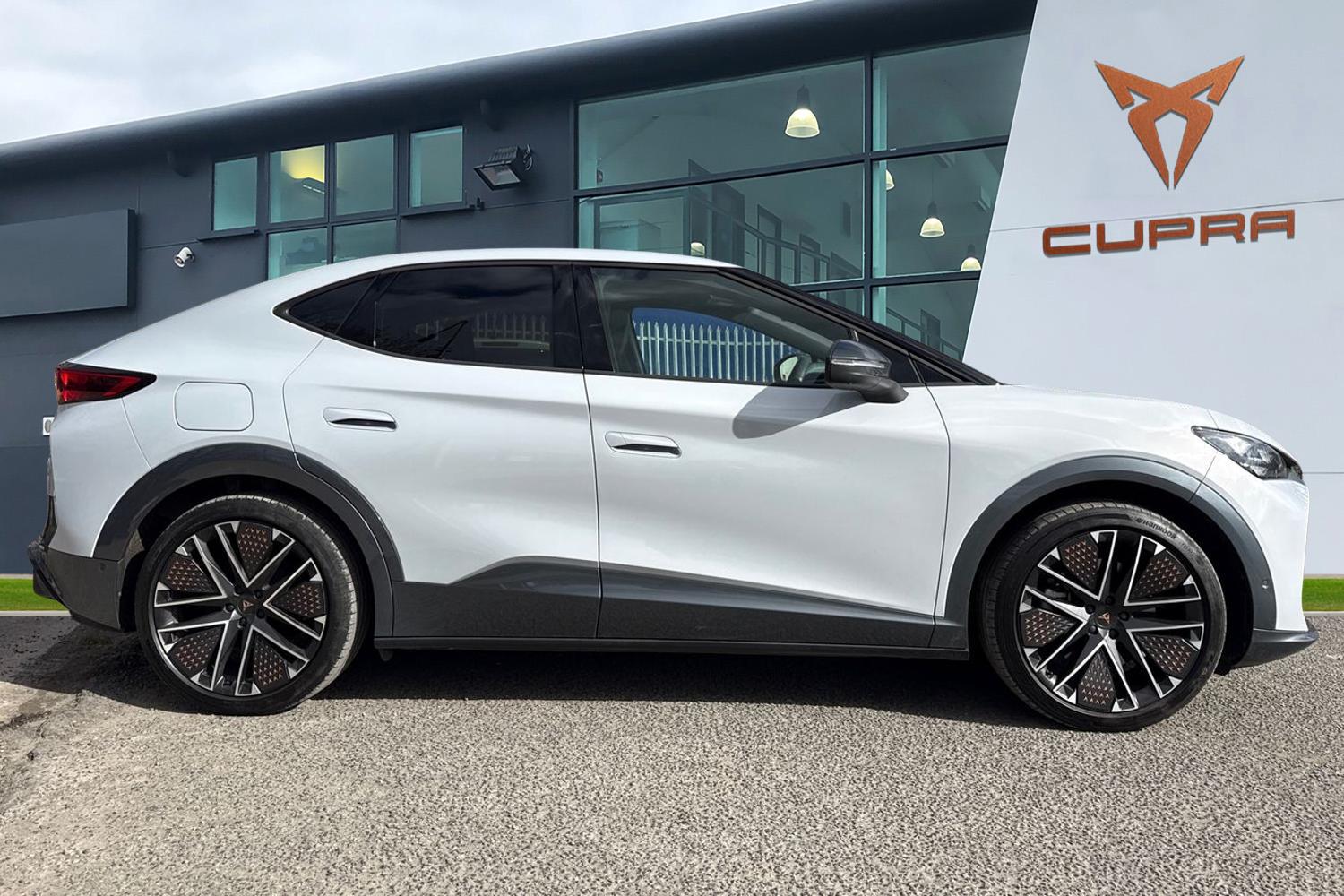 Used Cupra Tavascan 2025 for sale - 78065192: Photo 3