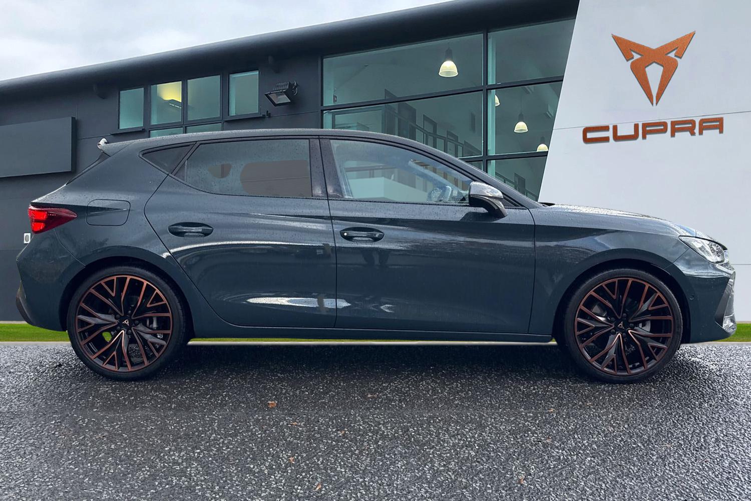 Used Cupra Leon 2025 for sale - 76330817: Photo 3