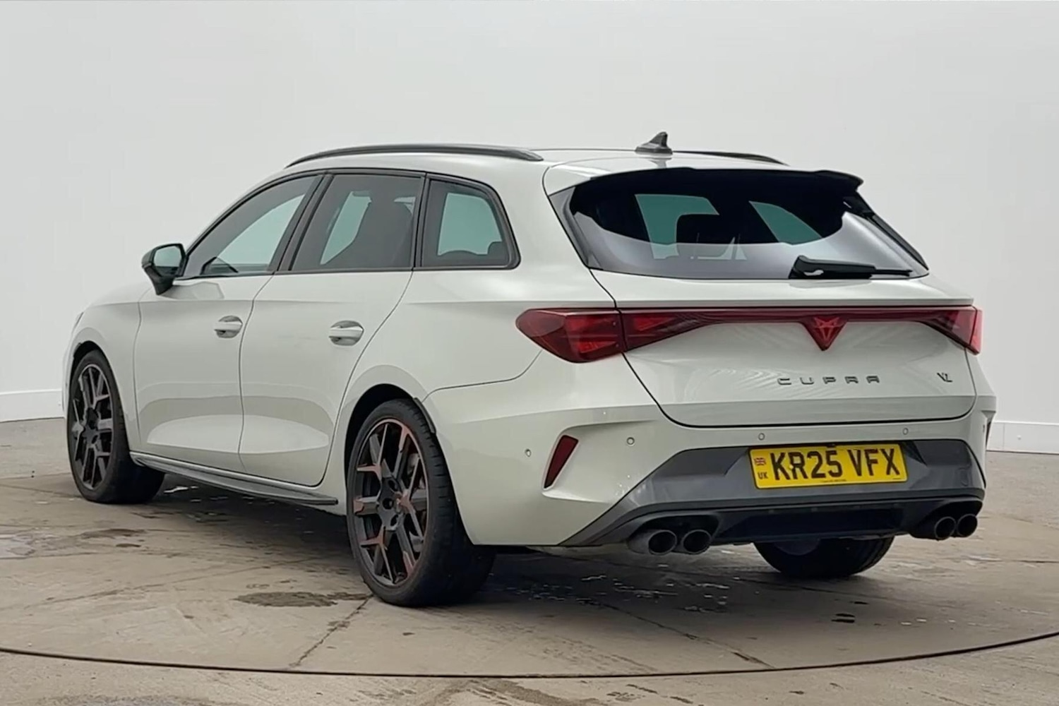 Used Cupra Leon 2025 for sale - 77287109: Photo 2