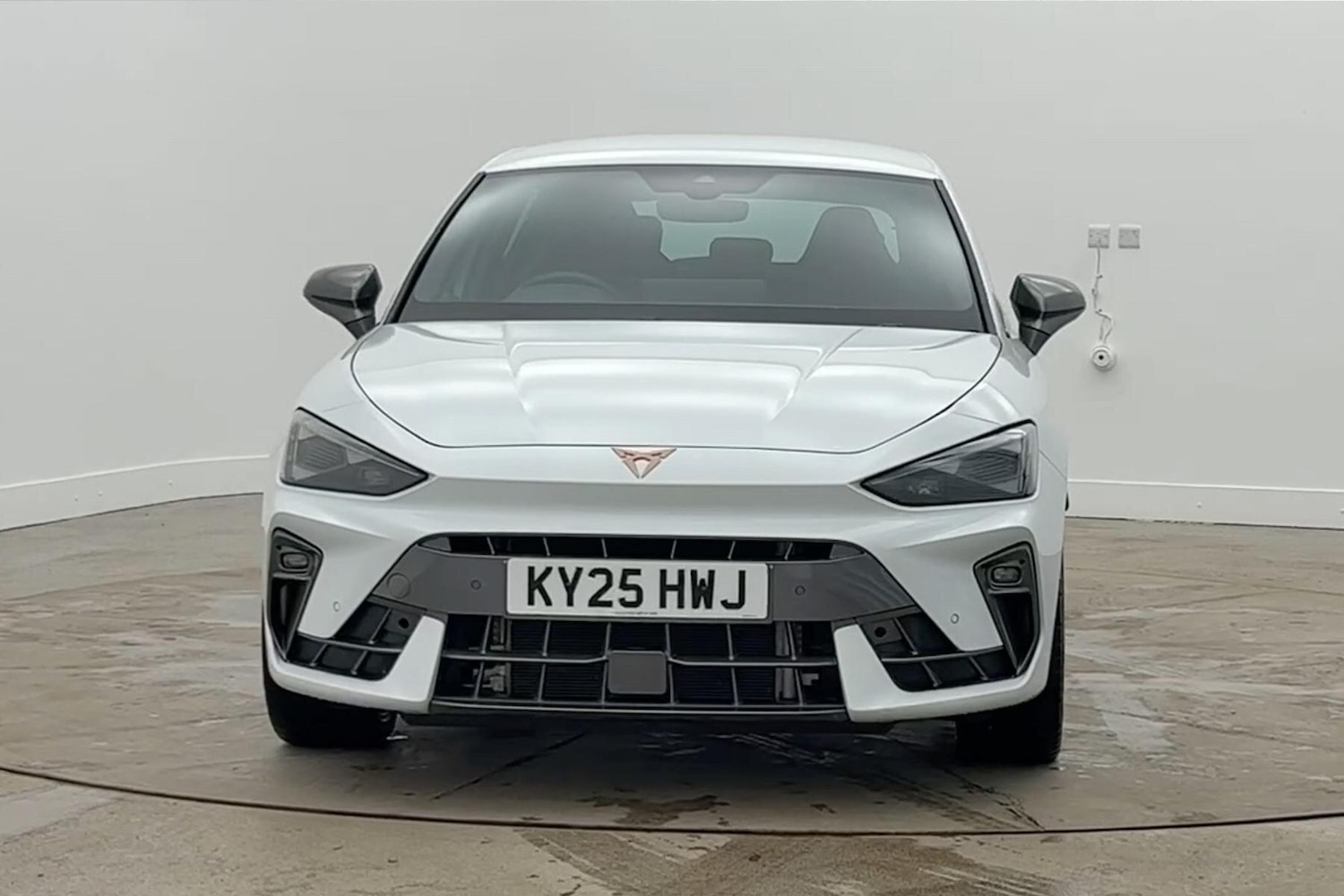 Used Cupra Leon 2025 for sale - 77161329: Photo 2