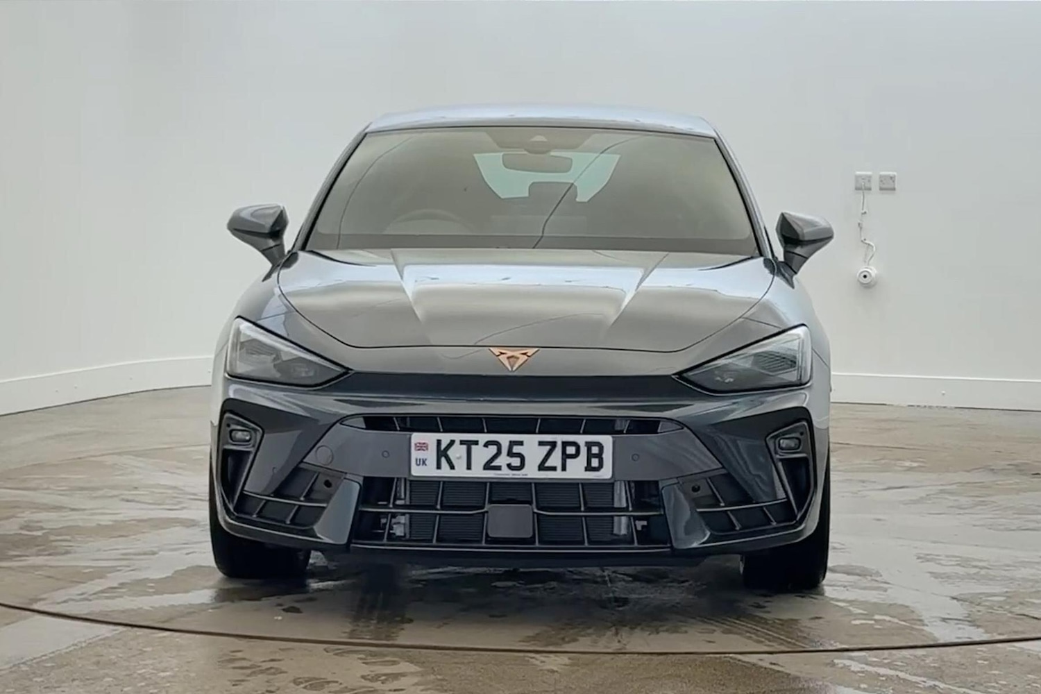 Used Cupra Leon 2025 for sale - 77161441: Photo 2