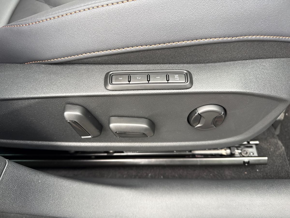 Used Cupra Leon 2025 for sale - 75919740: Photo 32