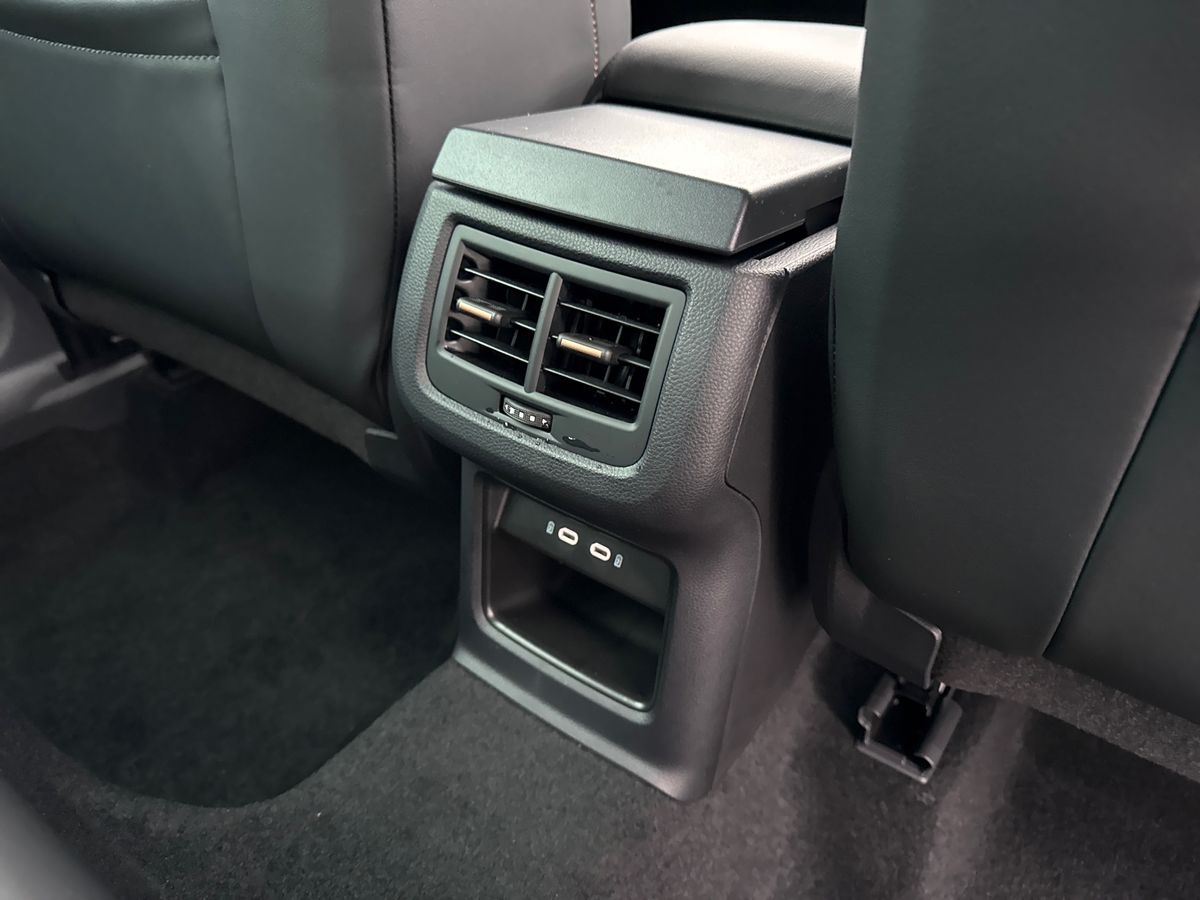 Used Cupra Ateca 2025 for sale - 76177345: Photo 28