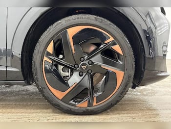 Used Cupra Tavascan 2025 for sale - 79684540: Photo