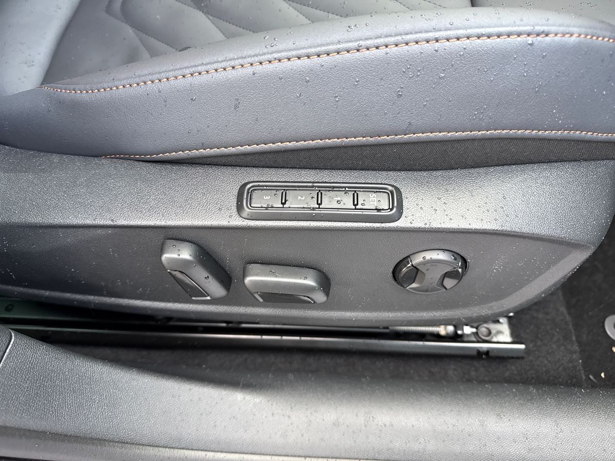 Used Cupra Leon 2025 for sale - 76654051: Photo 32