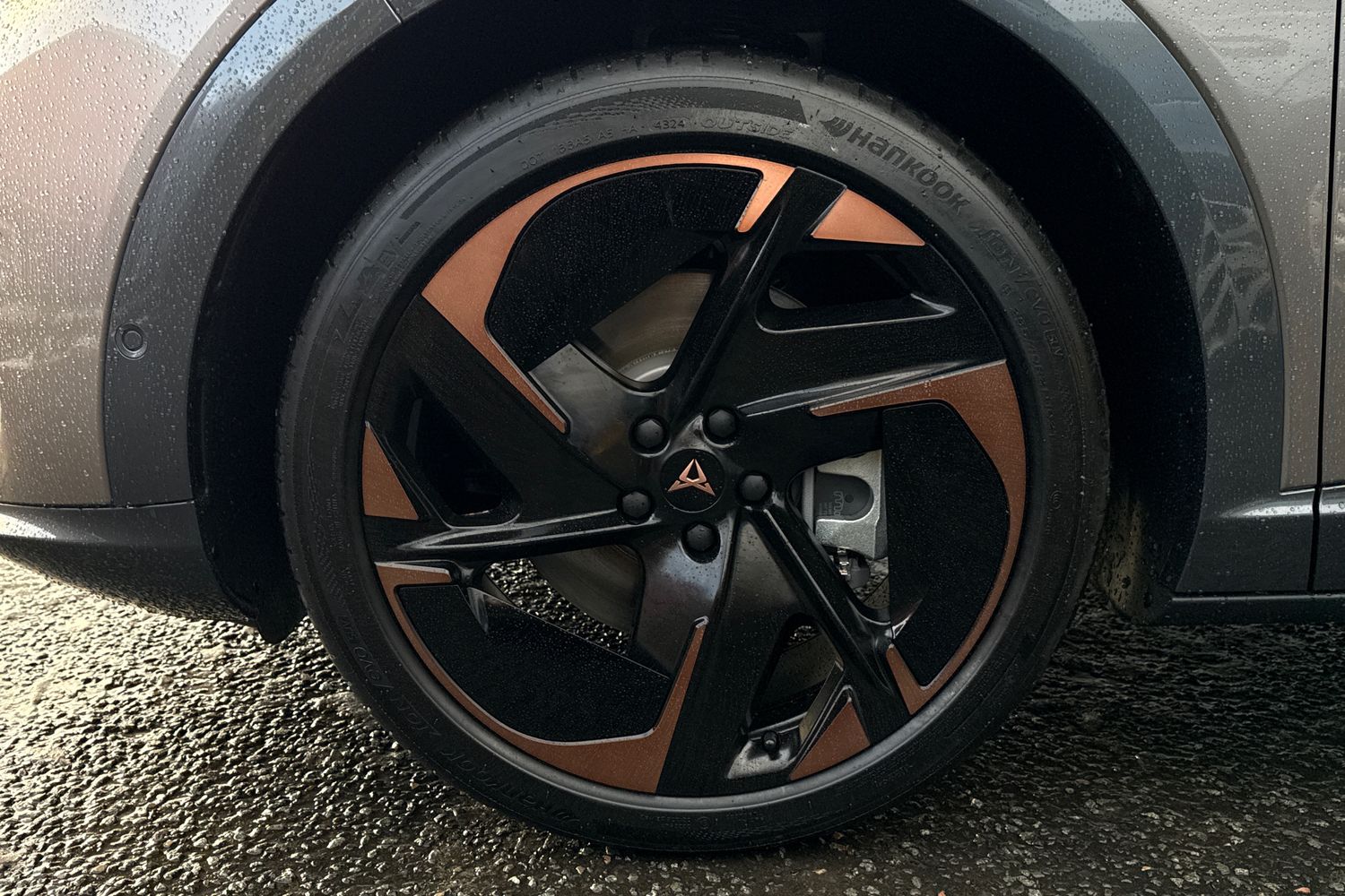 Used Cupra Tavascan 2025 for sale - 77128937: Photo 24