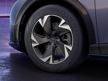 Used Cupra Tavascan 2025 for sale - 76949689: Photo