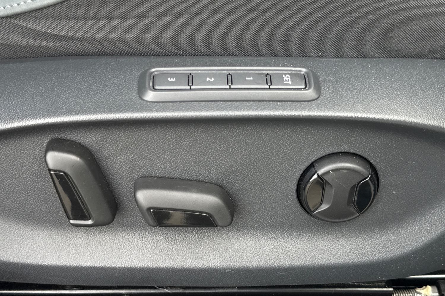 Used Cupra Tavascan 2025 for sale - 77849371: Photo 31