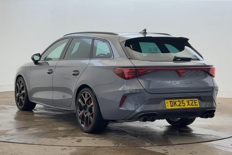 Used Cupra Leon 2025 for sale - 76353129: Photo 2