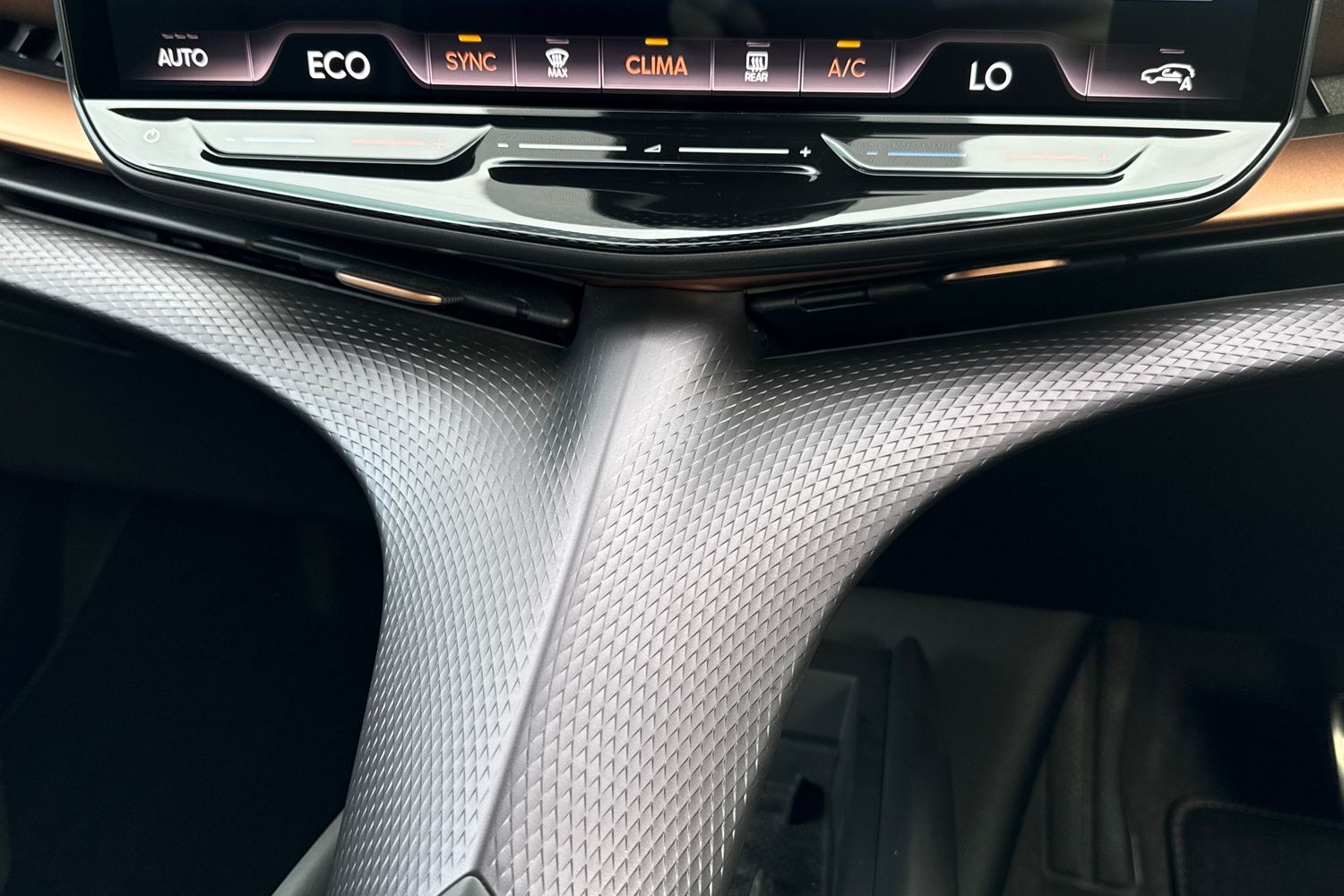 Used Cupra Tavascan 2025 for sale - 76374696: Photo 22