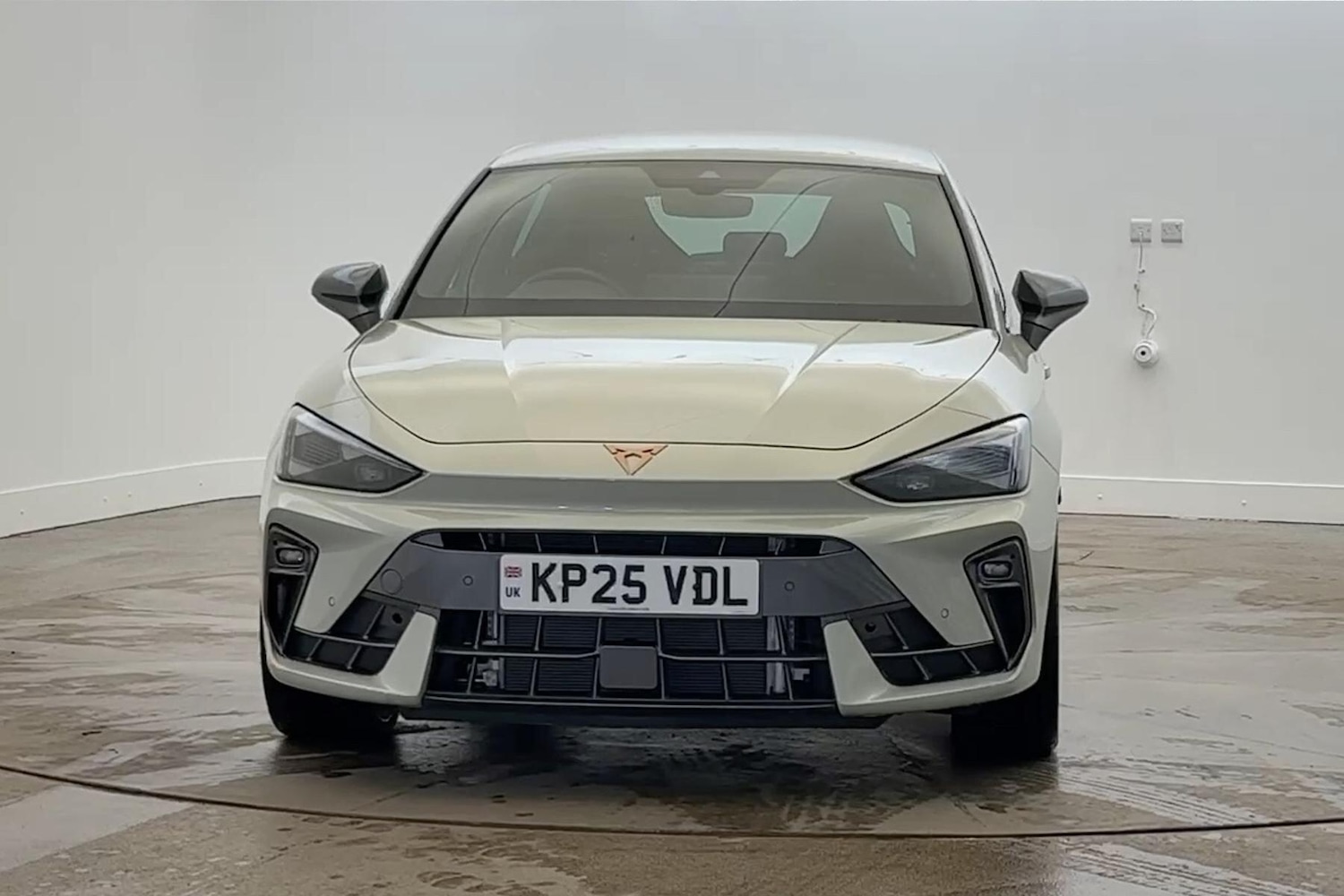 Used Cupra Leon 2025 for sale - 77161374: Photo 2